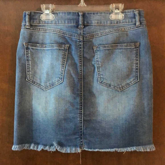 Rewash Jean skirt 💙 - Picture 2 of 7